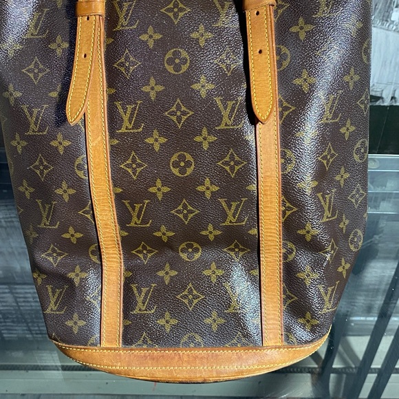 Authentic Louis Vuitton Monogram Bucket Bag and Louis Vuitton Kisslock Wallet - Picture 17 of 17